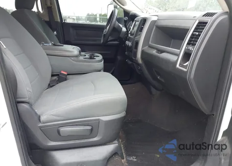 2016 Ram 2500 Tradesman z USA, uszkodzony, nr VIN 3C6UR5CJ1GG362277